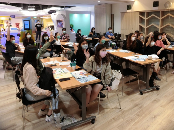參訪三重青年職涯發展中心及104人力銀行協理演講2020/05/22圖片